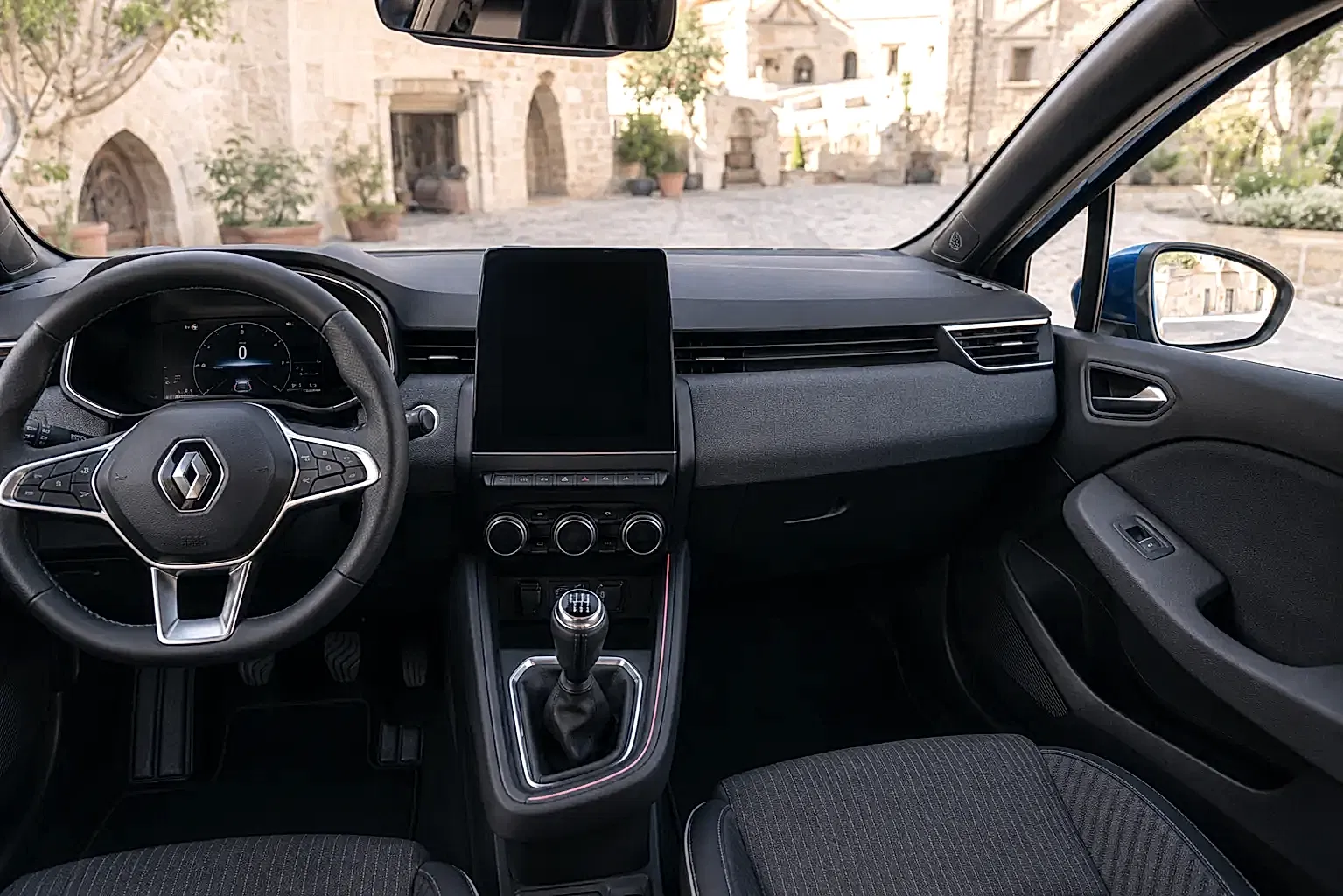 Renault Clio thumbnail 6