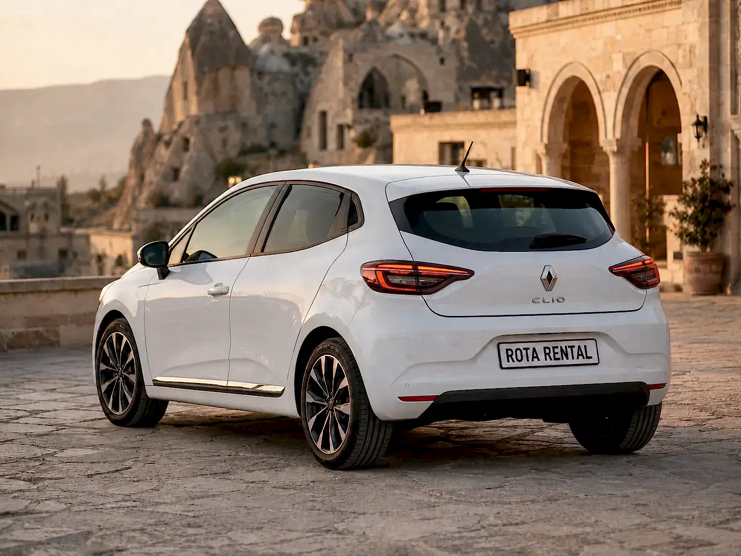 Renault Clio thumbnail 3