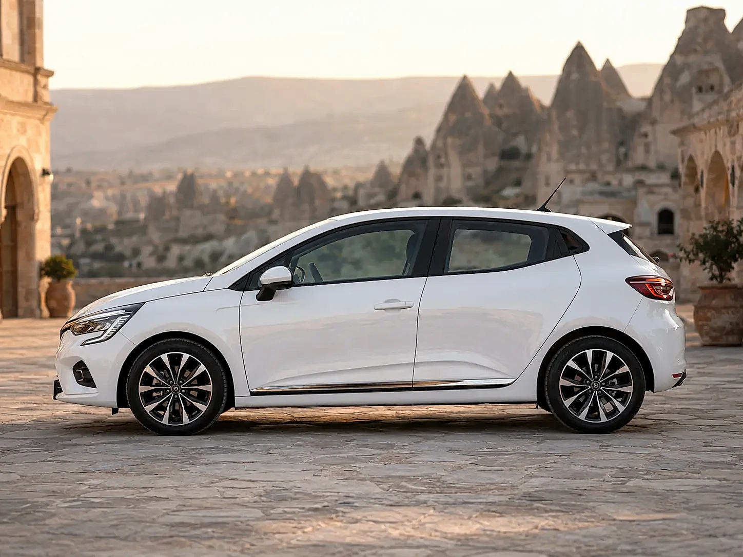 Renault Clio thumbnail 2