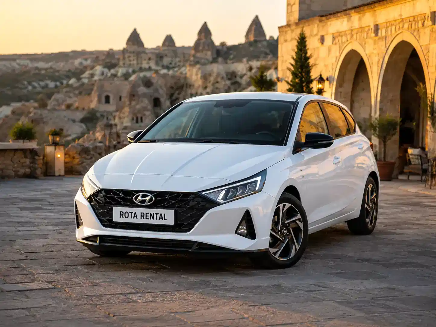 Hyundai i20 White Automatic available for Nevsehir Airport car rental