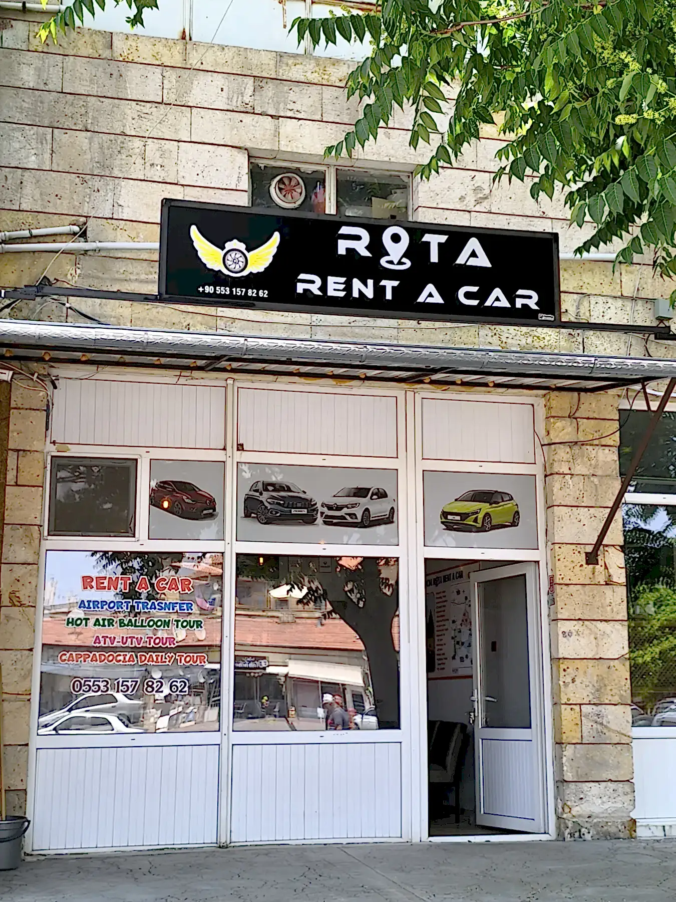 Old town delivery business view